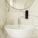 Privat bolig F8-3 Bedroom For 2 *