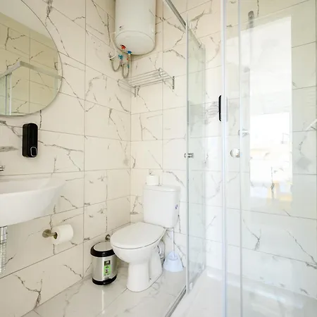 F8-3 Bedroom For 2 Pansiyon Sliema