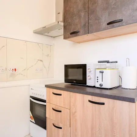 F8-3 Bedroom For 2 Σλιέμα