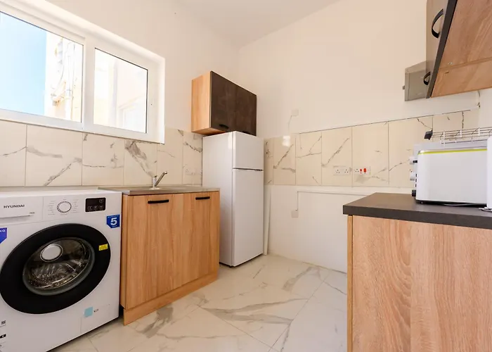 F8-3 Bedroom For 2 * Σλιέμα