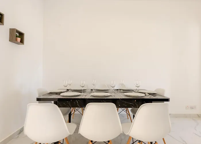 F8-3 Bedroom For 2 Δωμάτια σε οικογενειακή κατοικία