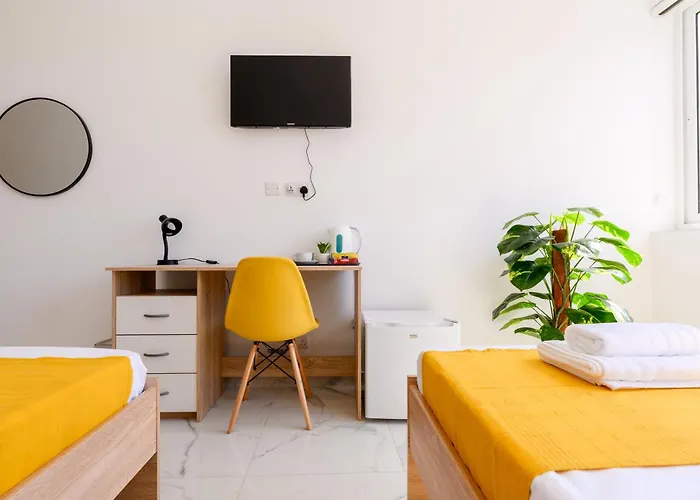 F8-3 Bedroom For 2 * Σλιέμα