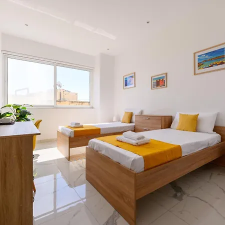F8-3 Bedroom For 2 Quarto em Acomodações Particulares Sliema